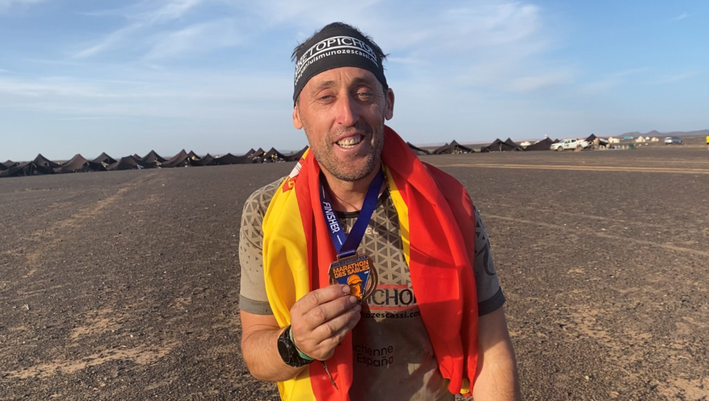 El Marathon des Sables, un reto de superación personal entre tormentas de arenas y dunas